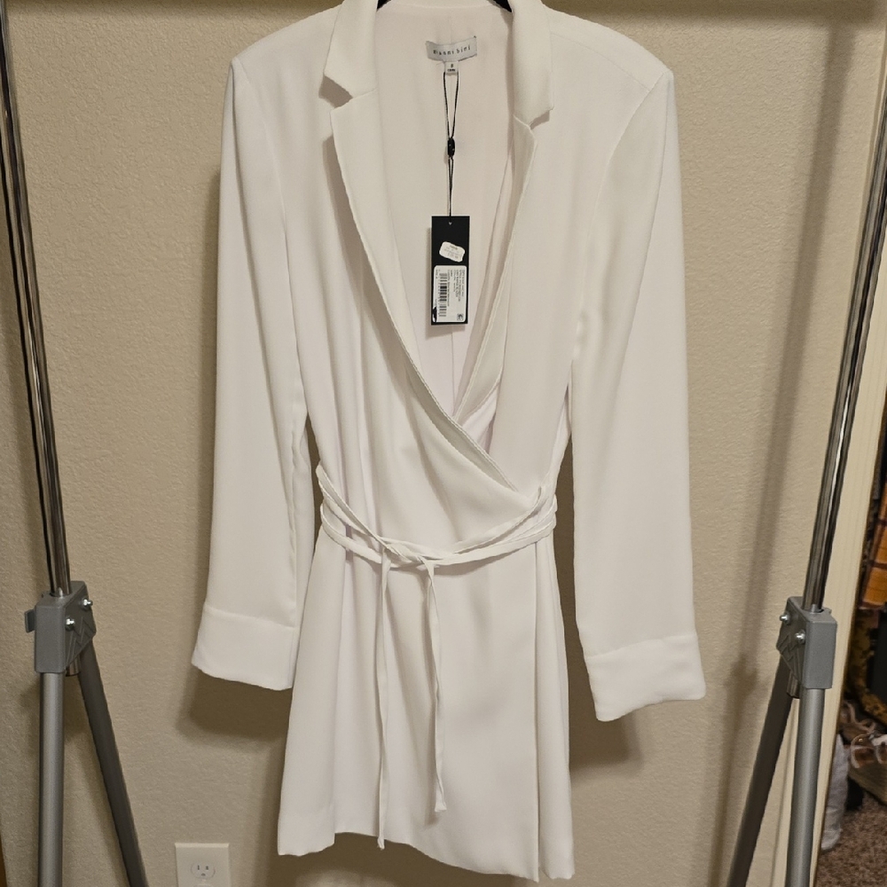 Gianni Bini White Blazer Dress